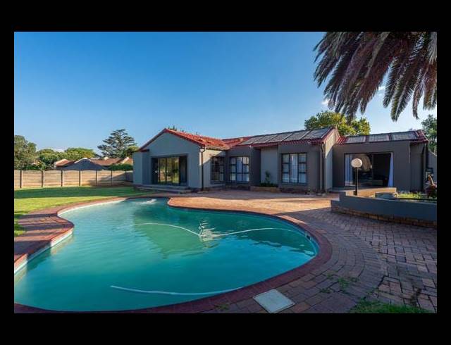 3 BEDROOM DETACHED FOR SALE IN BRACKENHURST